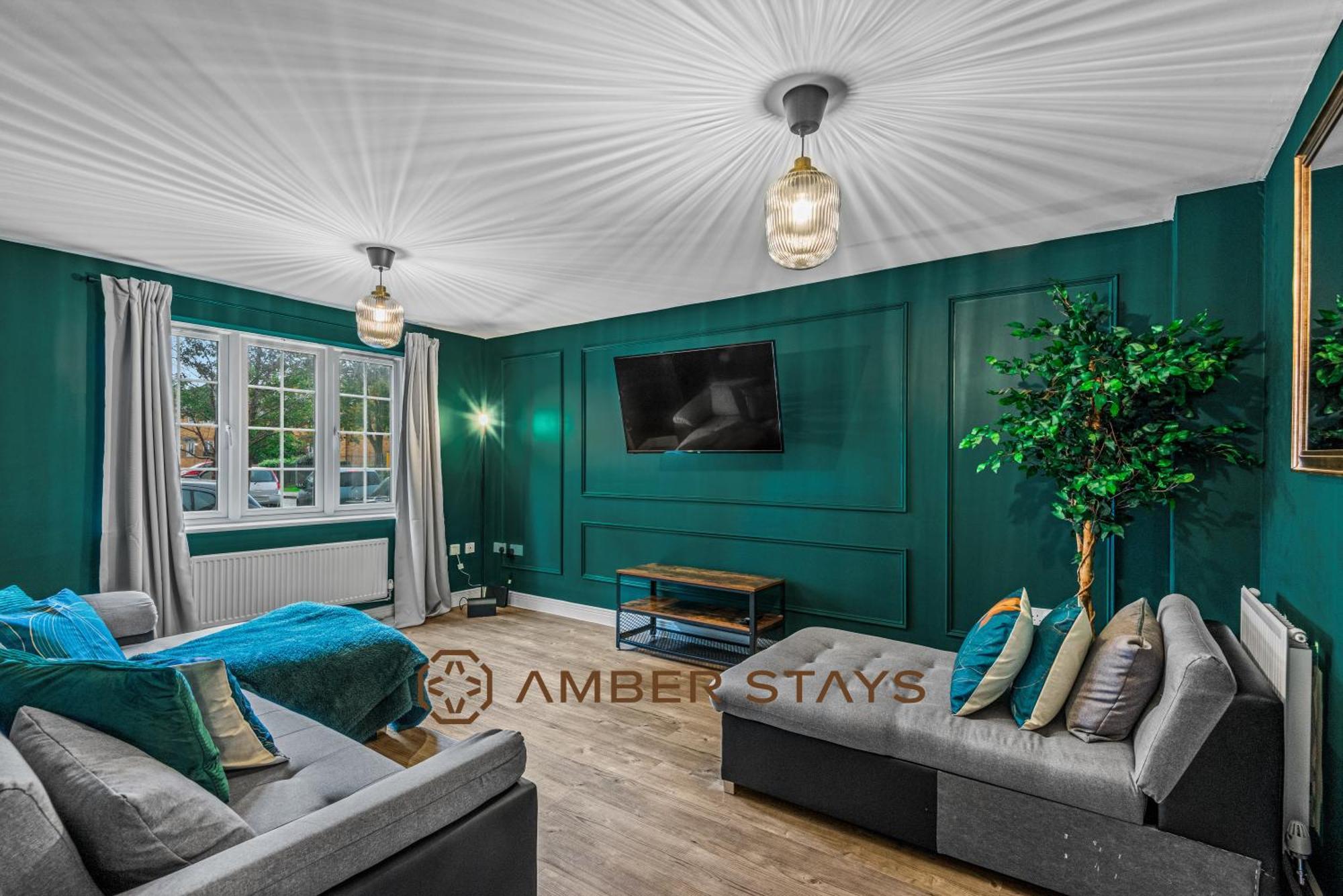 Spacious 5 Bed House In Reading By Amber Stays, Perfect For Business & Contractors, Sleeps 12! Екстер'єр фото